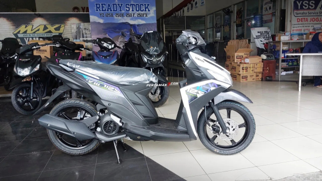 Hinh anh thuc te cua Yamaha Mio M3 125 2025 tai dai ly Nho gon bong bay va day cuon hut - 5