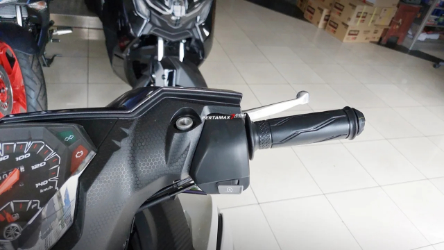 Hinh anh thuc te cua Yamaha Mio M3 125 2025 tai dai ly Nho gon bong bay va day cuon hut - 13