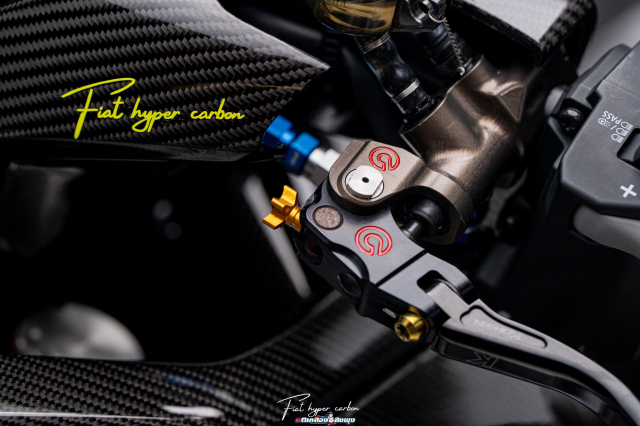 Honda Forza750 do sieu pham Carbon hoa khien moi anh nhin guc nga - 7