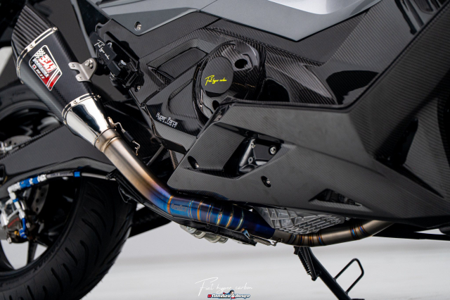 Honda Forza750 do sieu pham Carbon hoa khien moi anh nhin guc nga - 29