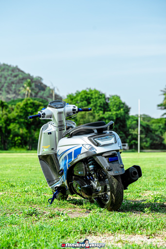 Honda Giorno choi lon voi phong cach Gao Bac - 20