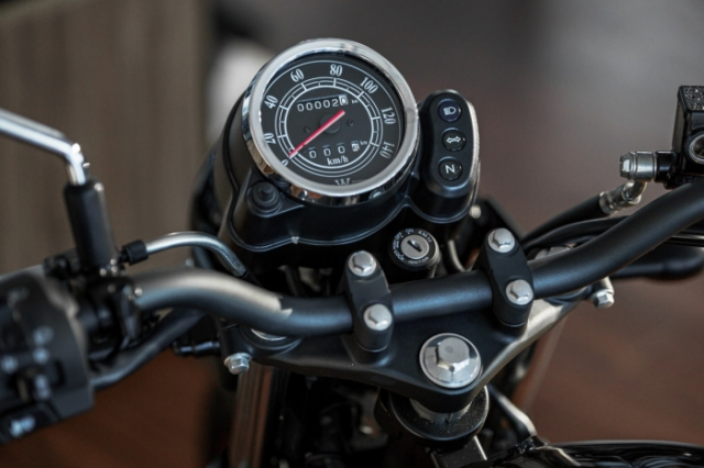 Kawasaki W175 SE hien dang co gia ban re nhat tu truoc den nay tai Viet Nam - 5