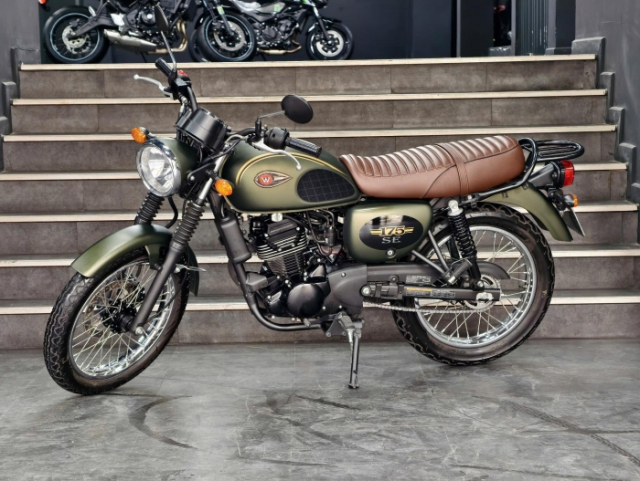 Kawasaki W175 SE hien dang co gia ban re nhat tu truoc den nay tai Viet Nam - 7
