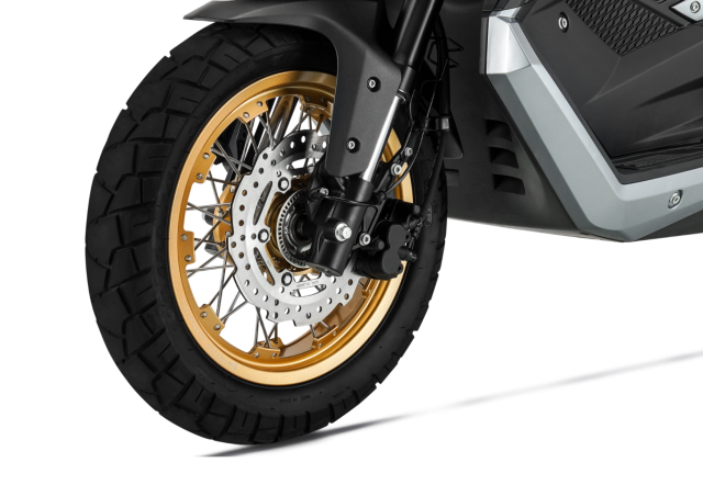 Keeway XDV125 EVO PRO 2025 mau xe tay ga danh cho anh em me phuot ngai con - 5