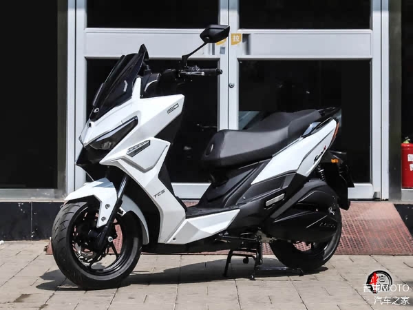 Kymco ra mat doi thu moi cua Vario 160 Gia tu 50 trieu dong voi nhieu trang bi vuot troi - 3