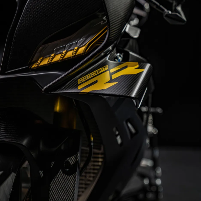 BMW Concept RR bat ngo xuat hien khien AE dung ngoi khong yen - 13