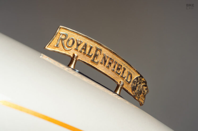 Kham pha chiec Royal Enfield Shotgun 650 dai 39 met cua Kingston Custom - 9