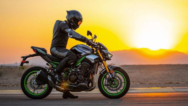 Thong tin thu vi ve mau xe Kawasaki Z1100 moi - 3