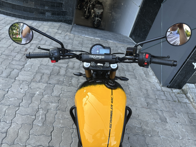 Triumph Scrambler 400X - 4