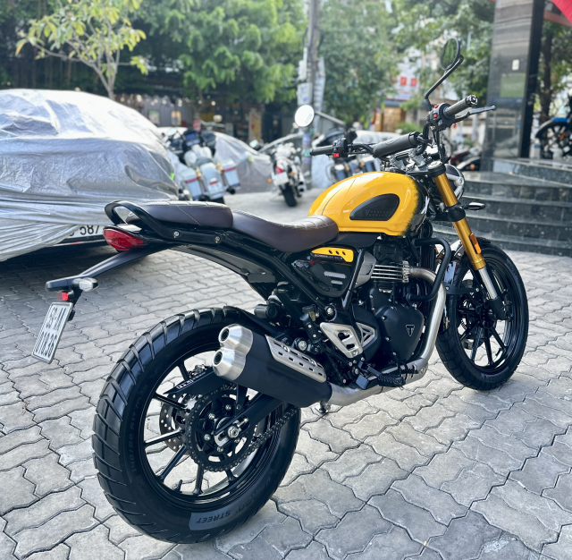 Triumph Scrambler 400X - 8