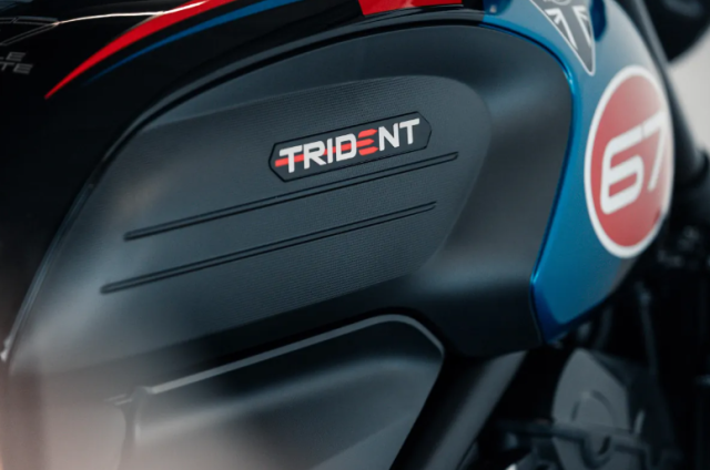 Triumph Trident Triple Tribute 2025 tro lai voi phoi mau moi bung no hon nam truoc - 13