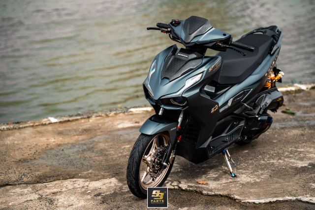 Air Blade 160 do cang det cung dan do choi xin so Nhin La Me - 32