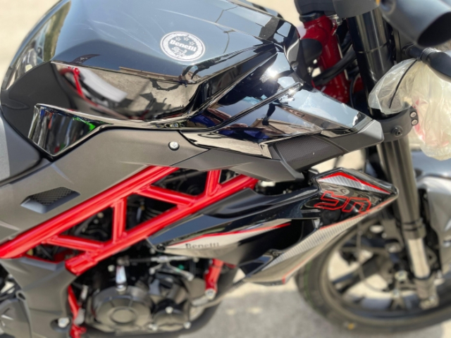 Benelli BN 125 2025 trinh lang voi mot so cai tien thu vi Co gia ban hon 70 trieu Dong