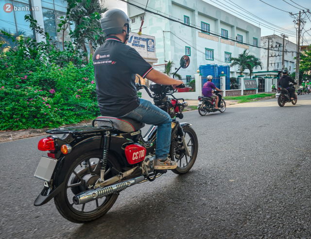 Can canh Honda Cross Cub CC110 Komamon vua do bo thi truong Viet voi phong cach ngo nghinh - 6
