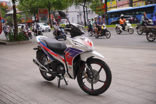 Chi tiet Honda Dash 125 HRC 2025 Giao dien dam chat dua vua cap ben Viet Nam - 3