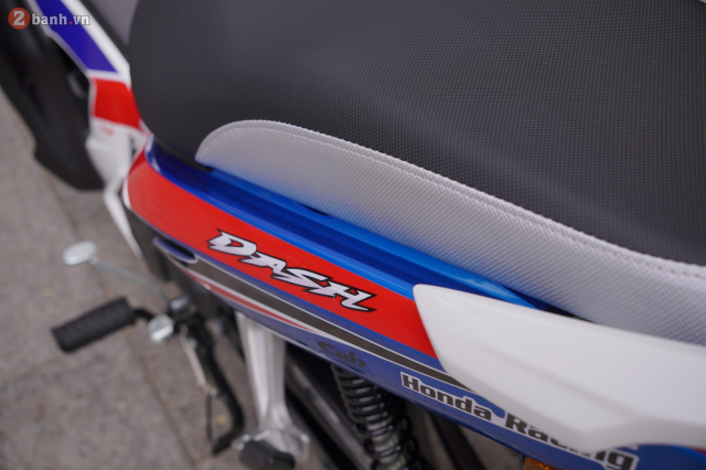 Chi tiet Honda Dash 125 HRC 2025 Giao dien dam chat dua vua cap ben Viet Nam - 8