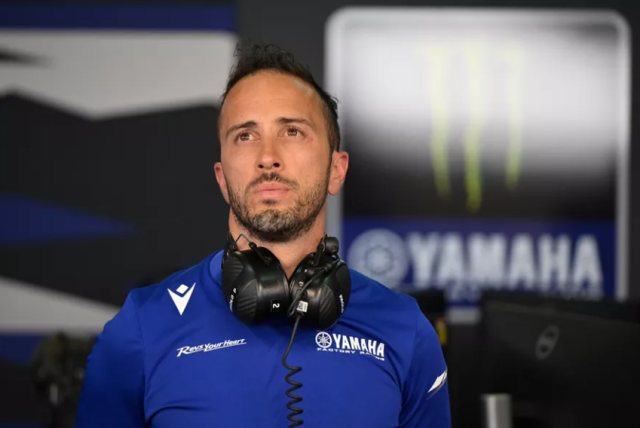 Dovi tro lai cung Yamaha huyen thoai MotoGP nhan vai tro moi tiep lua dam me cho doi dua xanh - 3