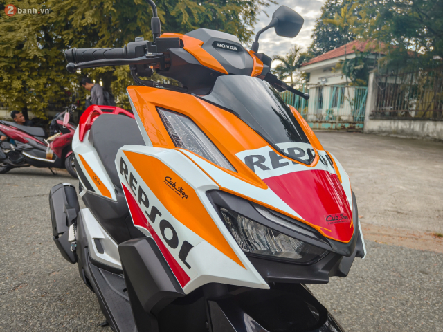 Hinh anh thuc te cua Honda Vario 160 Repsol Edition vua cap ben Viet Nam voi giao dien cuc dep - 16