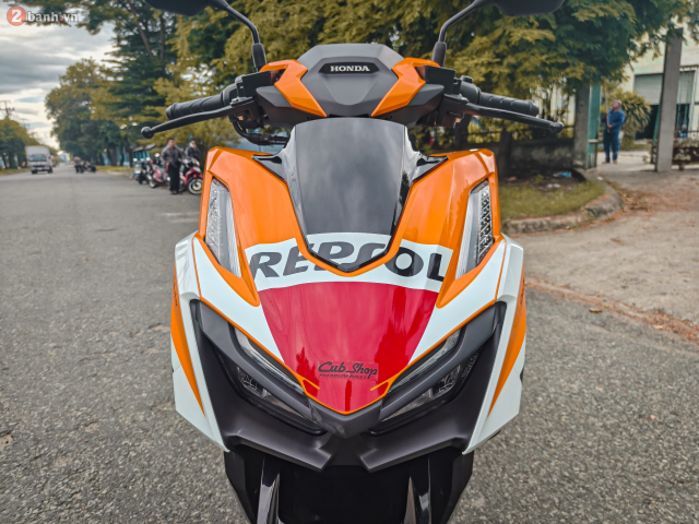 Hinh anh thuc te cua Honda Vario 160 Repsol Edition vua cap ben Viet Nam voi giao dien cuc dep - 17