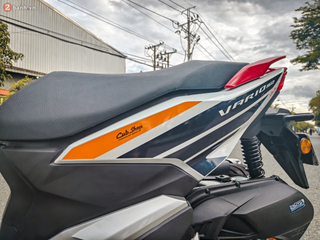 Hinh anh thuc te cua Honda Vario 160 Repsol Edition vua cap ben Viet Nam voi giao dien cuc dep - 30