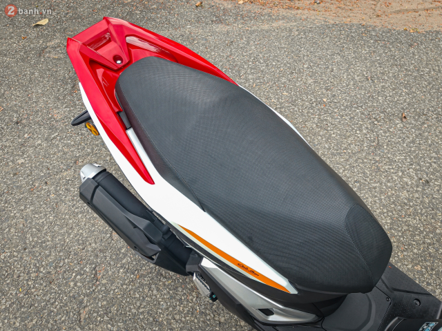 Hinh anh thuc te cua Honda Vario 160 Repsol Edition vua cap ben Viet Nam voi giao dien cuc dep - 31