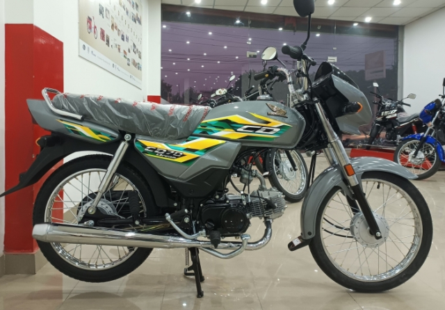 Hinh anh thuc te cua mau xe con tay Honda CD 70 Dream 2025 mau moi Gia ban chi 139 trieu dong - 3