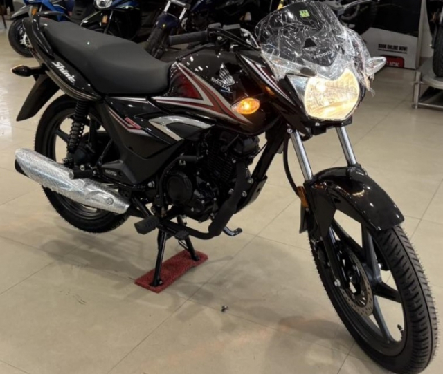 Honda Shine 125 2025 mau xe con tay vua ra mat voi gia chi khoang 23 trieu Dong - 3