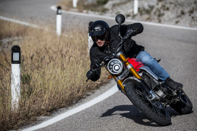 Kham pha Fantic Caballero Scrambler 125 2025 vua ra mat Chat Scrambler me hoac moi dang may rau - 5