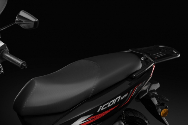 Kham pha ICON 125i mau xe tay ga moi vua ra mat voi gia ban re hon ca Honda Vision - 7