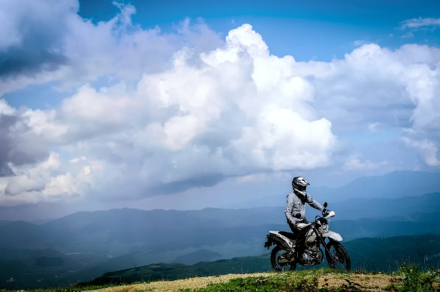 KLX230 Sherpa S va DF 2026 bo doi tan binh dang gia cho dan me xe da dung - 7