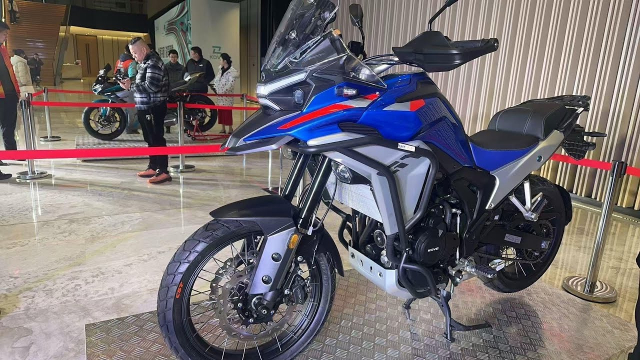 Kove 625X GT Ban sao GS voi dong co tu doi tac BMW - 3