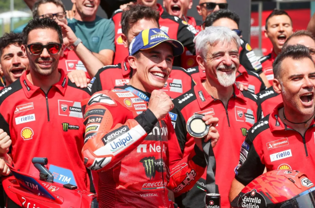 Marc Marquez Chien than hoi sinh va chien thang day cam xuc tai sprint race GP Y - 6