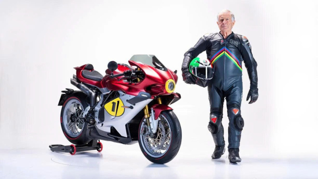 MV Agusta Superveloce 1000 Ago va bo trang phuc than thanh tu Dainese AGV - 6