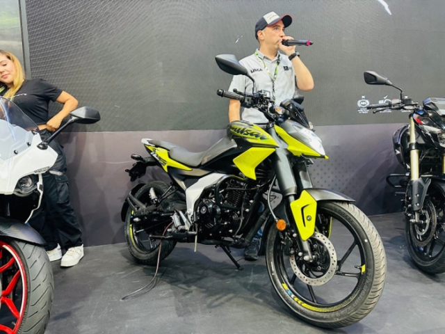 Pulsar N125 Chiec xe con tay 46 trieu Dong dang khien dang may rau phat sot co gi hay ho - 3
