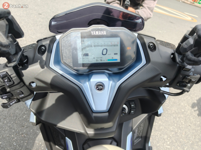 So sanh diem khac nhau giua 2 phien ban Yamaha NVX 155 All New Ban chon thuc dung hay tien phong - 5