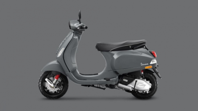 Vespa S150 2025 trinh lang voi gia ban quy doi re hon SH125i - 3