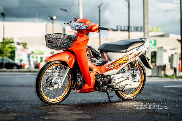 Wave 125 do tone cam bac Chien ma duong pho voi dan do choi hang hieu chat ngat - 31