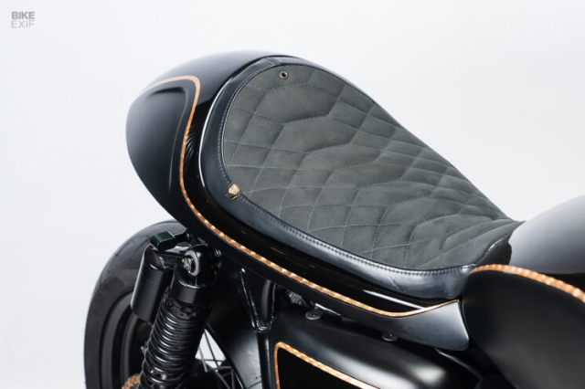 Bonneville do Cafe Racer Khi linh hon co dien gap chat choi duong pho - 6