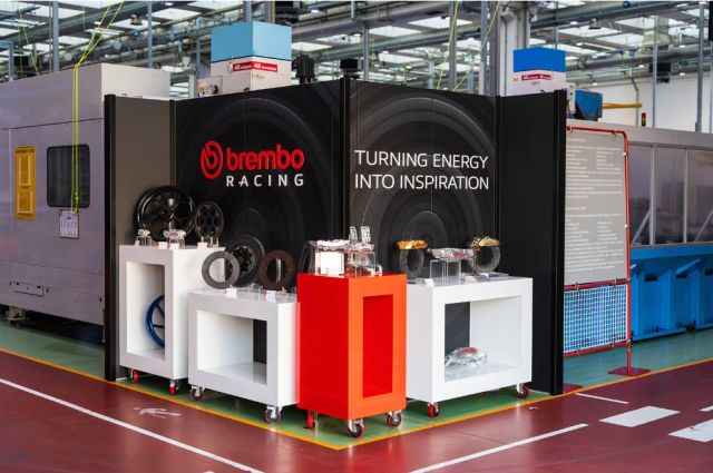Brembo Hon ca mot cai ten la niem tin tren tung cu phanh - 5