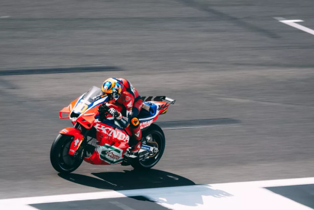 Cap nhat MotoGP 2025 Alex Marquez len ban mo Luca Marini sap tro lai - 3