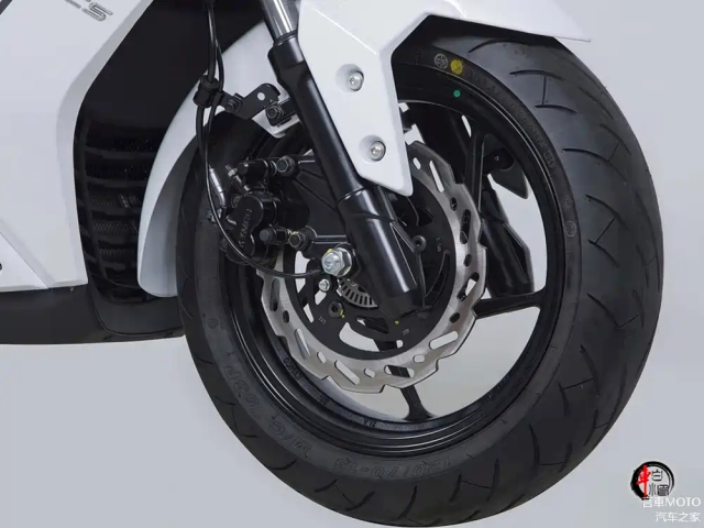 Choang ngop voi cong nghe tren Kymco Racing H150 Smart Edition 2025 co gia ban khoang 50 trieu Dong - 9