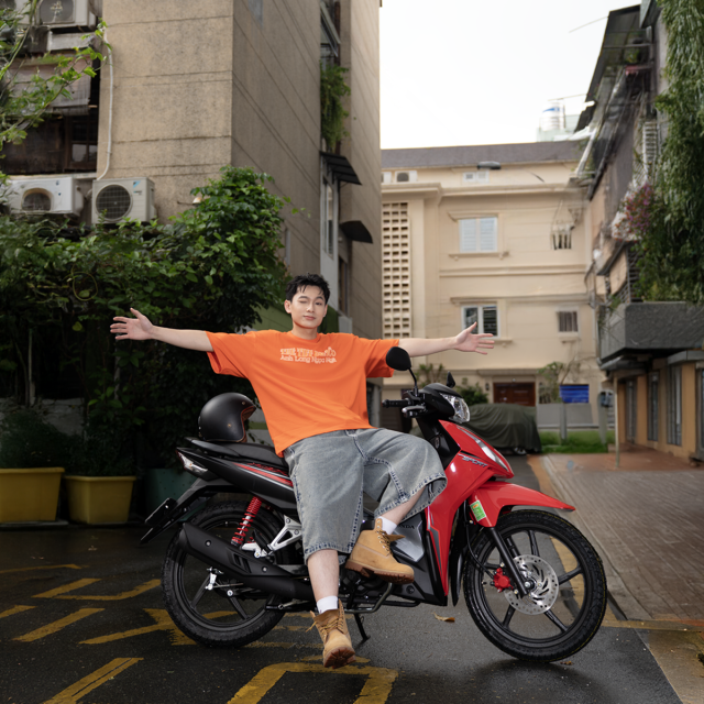 Honda Viet Nam tri an khach hang dip he voi chuong trinh khuyen mai khung - 3