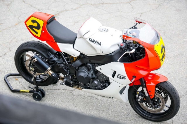 Huyen thoai Rainey cam lai chiec Yamaha XSR900 GP duoc trang bi YAMT - 3