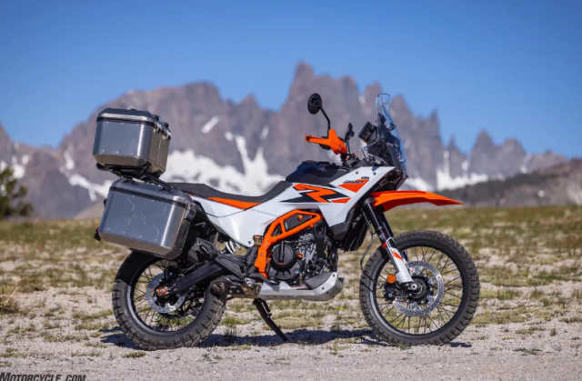 KTM 390 Adventure R 2025 Phan khoi nho nhung suc manh chang nho chut nao - 20