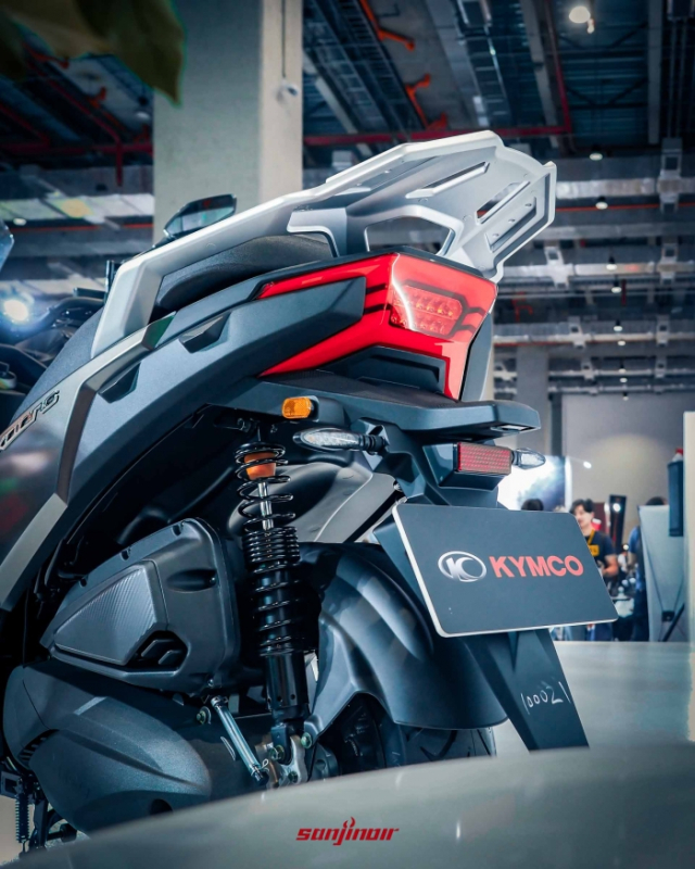 Kymco ra mat doi thu cua Honda ADV350 voi gia sau quy doi khoang 159 trieu Dong - 8