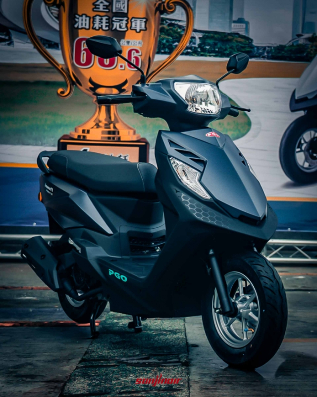 PGO isavR Power 125 mau xe tay ga hoan toan moi voi dong co lai day thu vi - 3