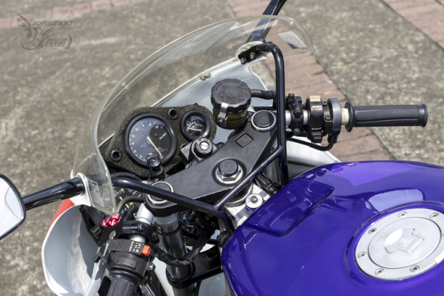 Soi ve qua khu Kham pha dong co Honda CBR250RR MC22 hon 20000 vongphut tuong duong xe dua F1 - 9