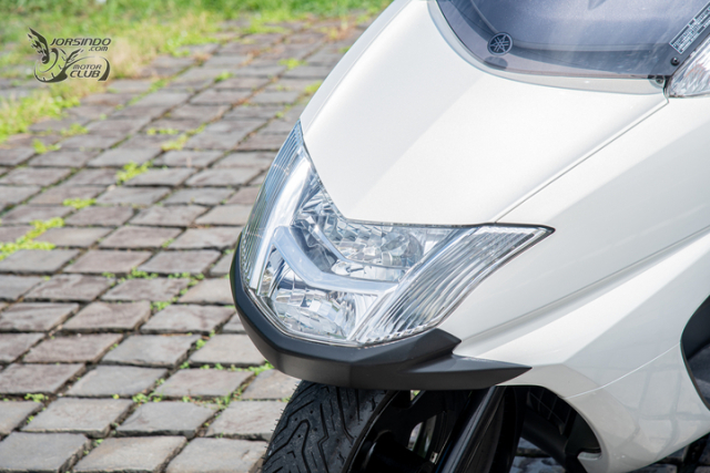 Soi ve qua khu Kham pha du thuyen tren can Yamaha Maxam Ga khong lo mo loi cho ca mot thoi dai - 9
