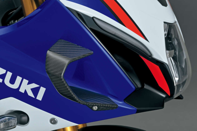 Suzuki GSXR1000R M6 2026 Hoi sinh huyen thoai tinh hoa bon thap ky dinh cao - 7