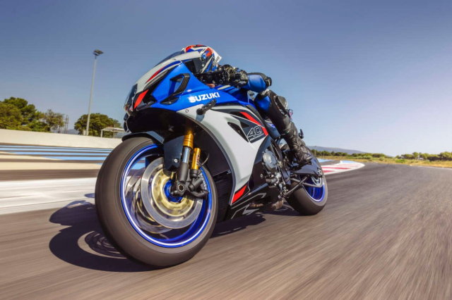 Suzuki GSXR1000R M6 2026 Hoi sinh huyen thoai tinh hoa bon thap ky dinh cao - 20